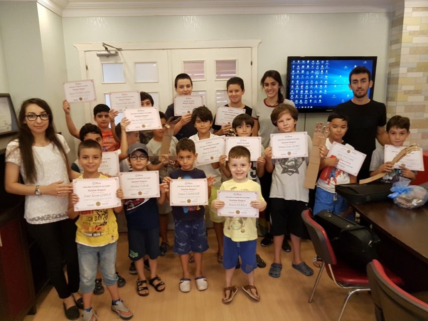 Adana Kodlama Robotik Yaz Kampları Tamamlandı